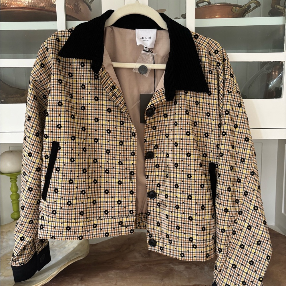 NWT Le Lis plaid jacked with flowers